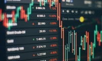 海量财经丨近20年商贷与公积金利率首次出现“倒挂”？记者调查：并非普遍现象
